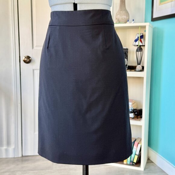 J. Crew Original Fit Black Wool Blend Pencil Skirt (size 0) - Picture 5 of 15